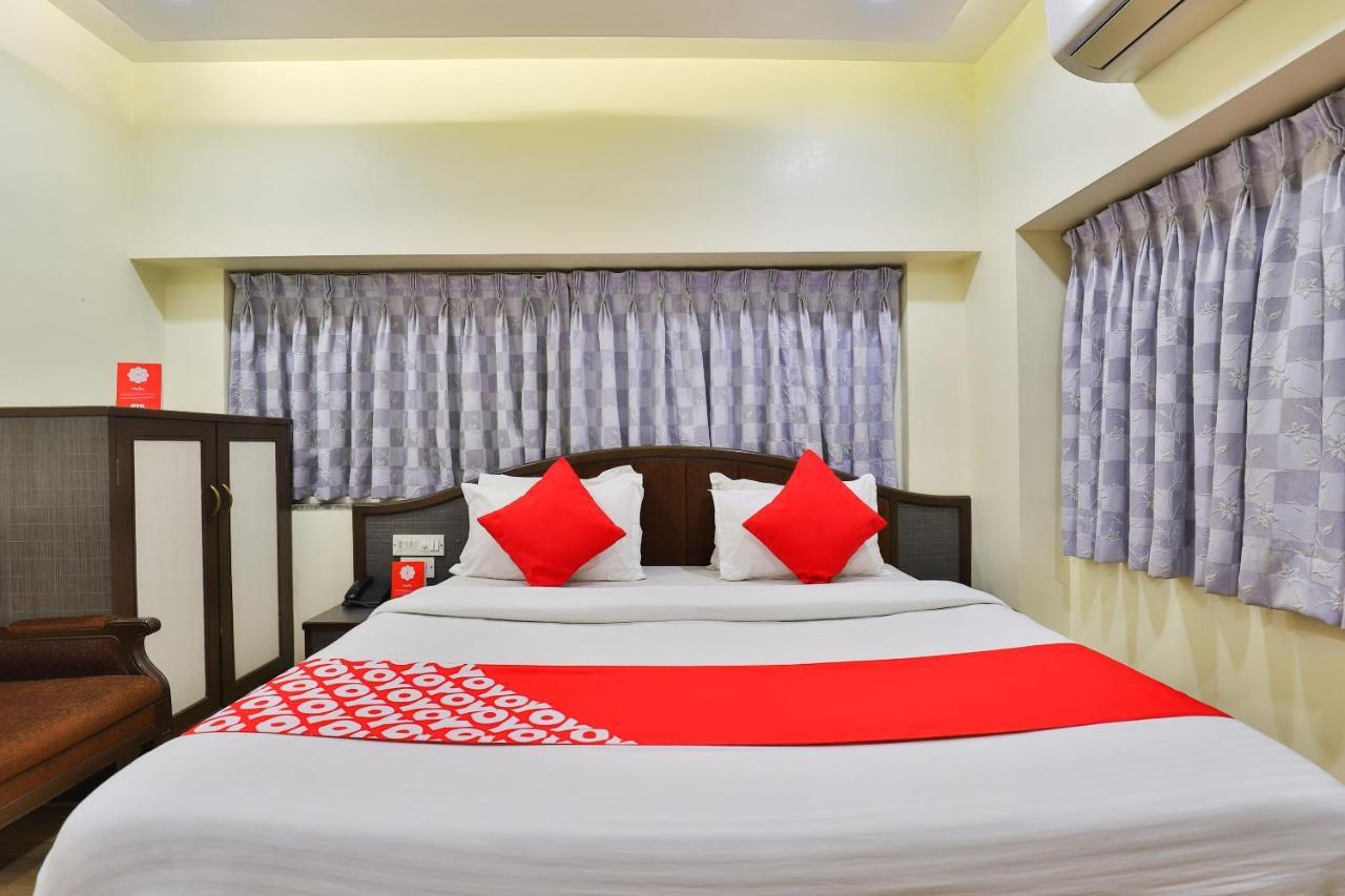 Oyo 17117 Hotel Rainbow Vadodara Kültér fotó